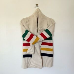 Thick wool Hudson’s Bay sweater
